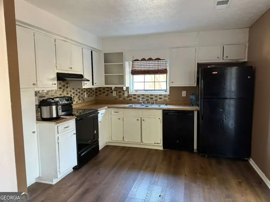 1151 Pinedale Circle Nw, Conyers, GA 30012 - Image #3