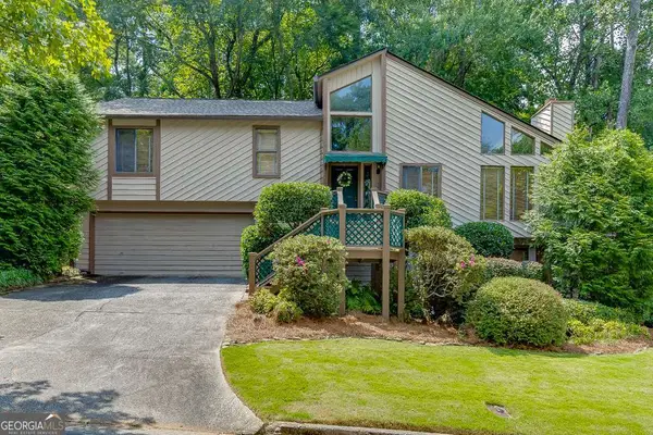 1042 Cedar Forest Court, Stone Mountain, GA 30083