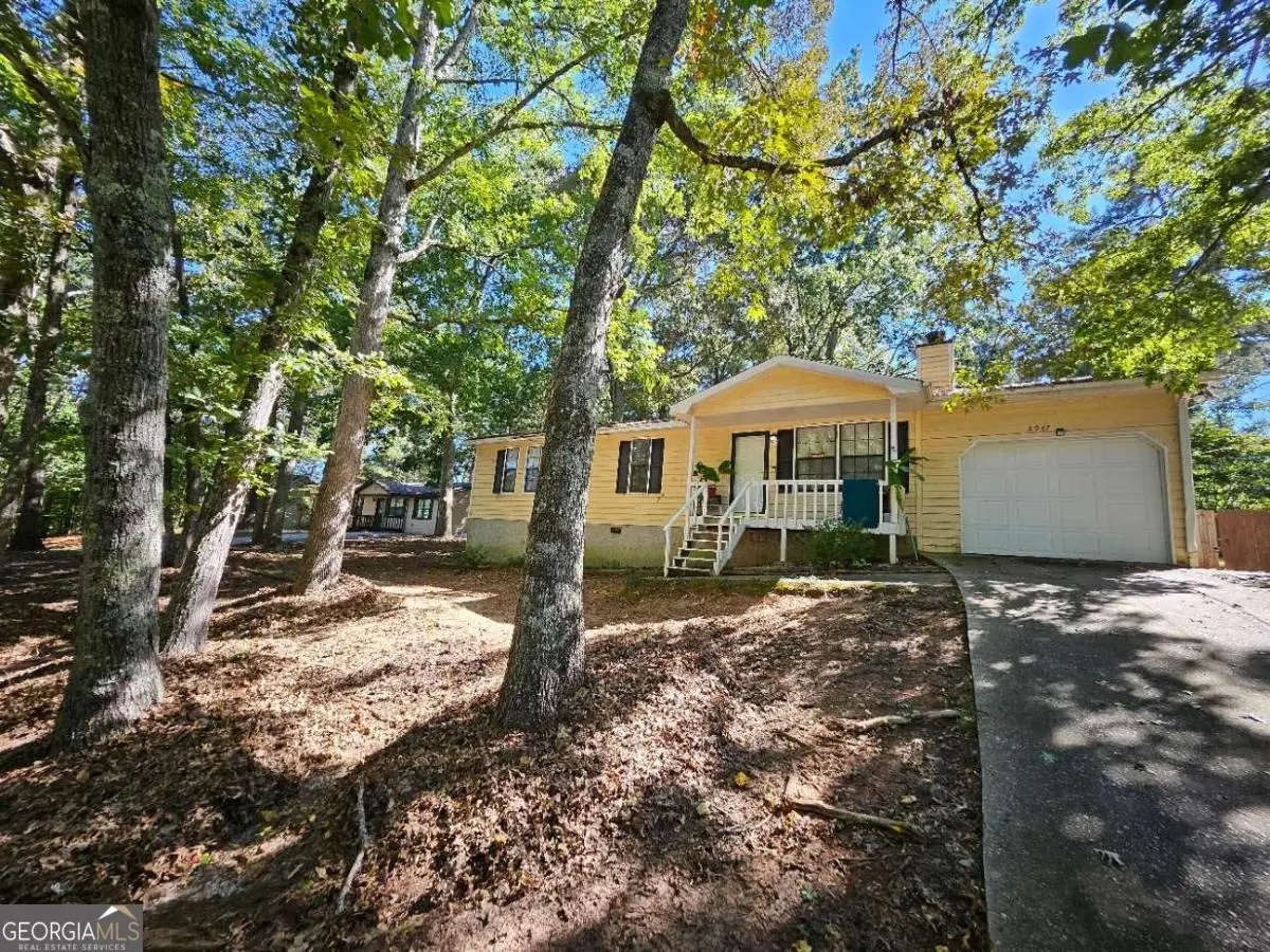 8947 Tweeddale Drive, Winston, GA 30187 - Image #1