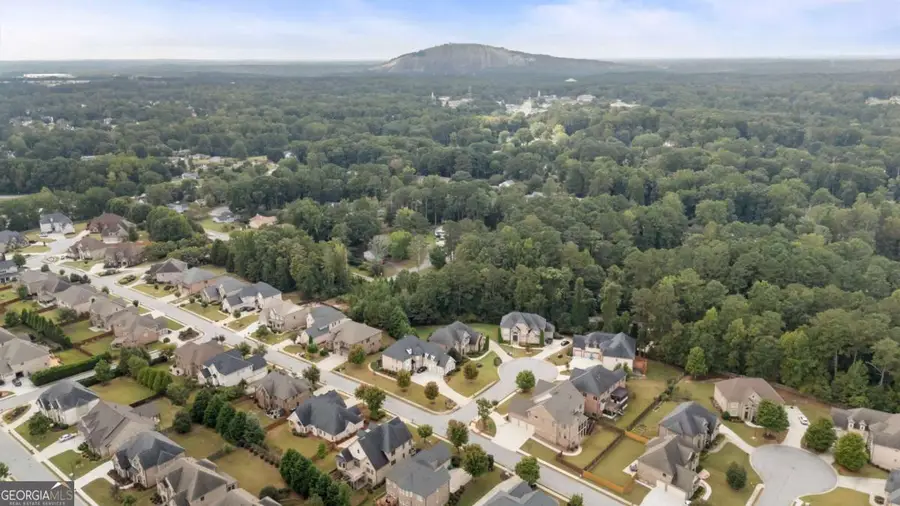 1054 Morgan Garner Drive Sw, Lilburn, GA 30047 - Image #3