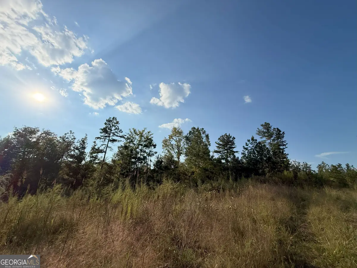 15 Emmaus Road, Elberton, GA 30635 - Image #1