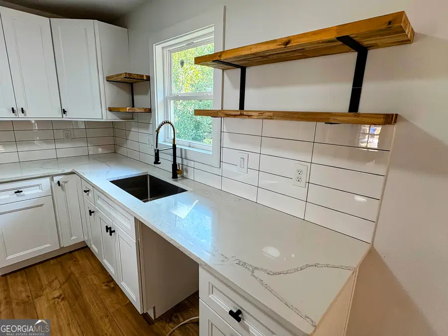 9148 Homewood Drive, Riverdale, GA 30274 - Image #2