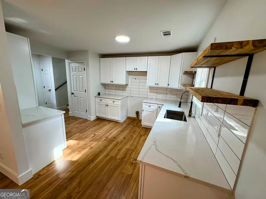 9148 Homewood Drive, Riverdale, GA 30274 - Image #3