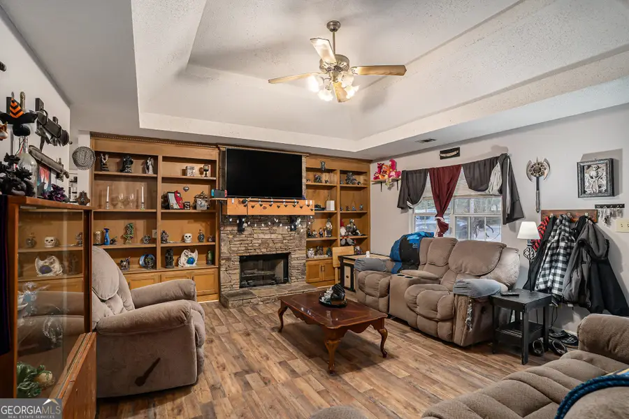 205 Woodcrest Drive, Covington, GA 30016 - Image #3