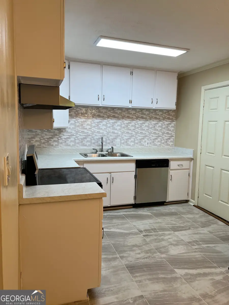 210 Lavender Road, Athens, GA 30606 - Image #3