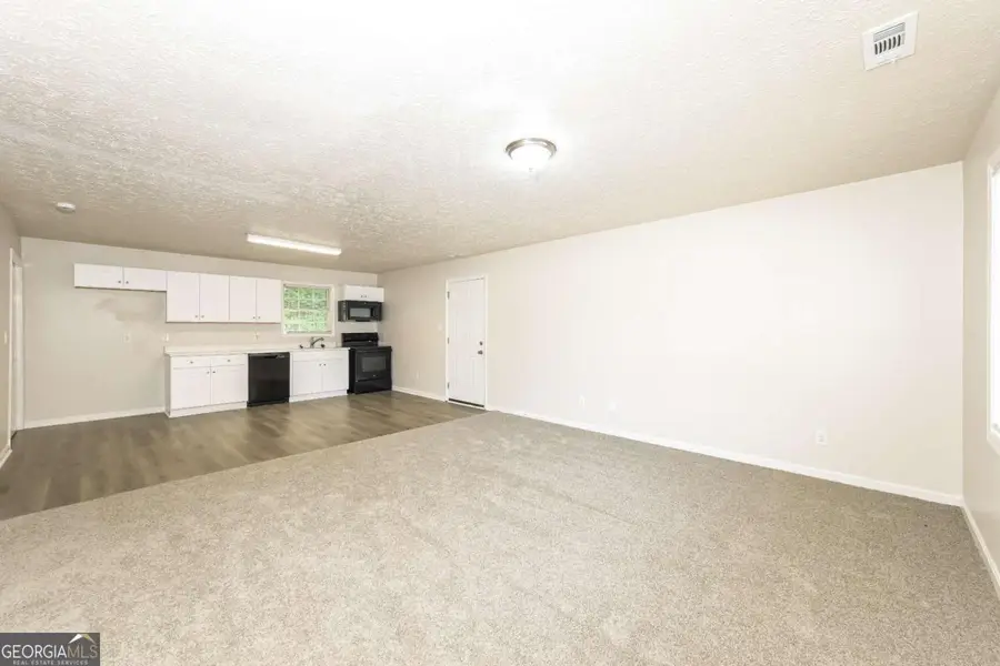 194 Graham Street, Winder, GA 30680 - Image #2