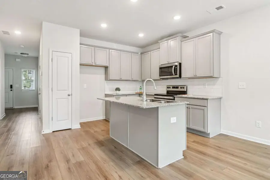 116 Buckingham Lane, Hoschton, GA 30548 - Image #2