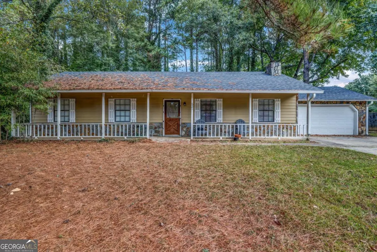 621 Blue Flag Lane, Fairburn, GA 30213 - Image #1