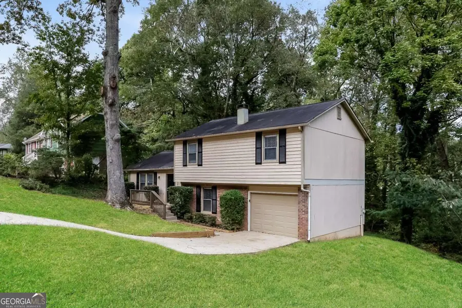 3352 Herrenhut Road, Lithonia, GA 30038 - Image #3