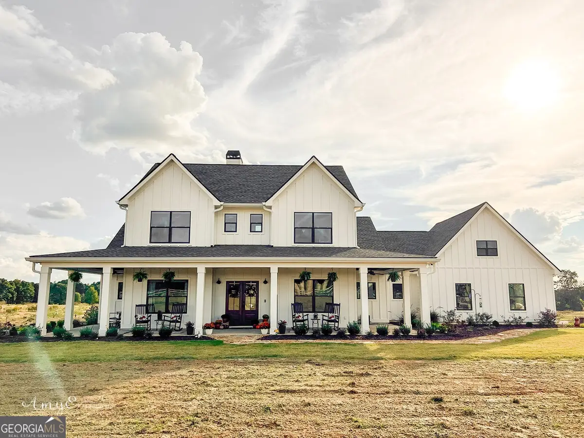 1111 Rocky Creek Road, Newborn, GA 30056 - Image #1