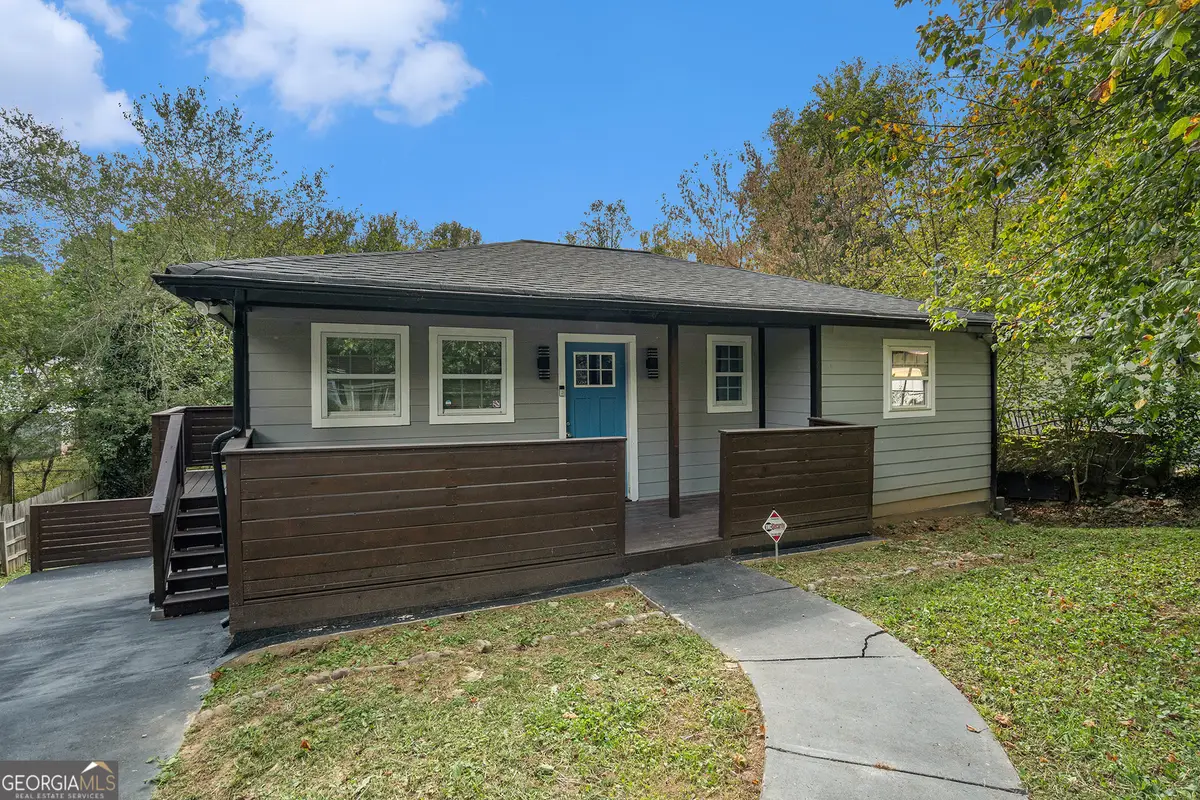 1592 Ferno Drive Nw, Atlanta, GA 30318 - Image #1