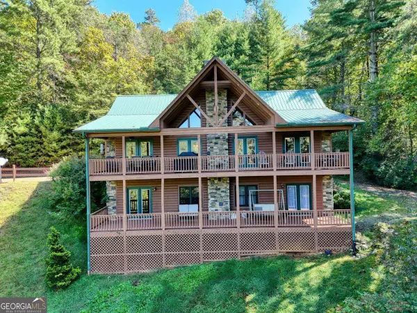 5702 Valley View Drive, Hiawassee, GA 30546