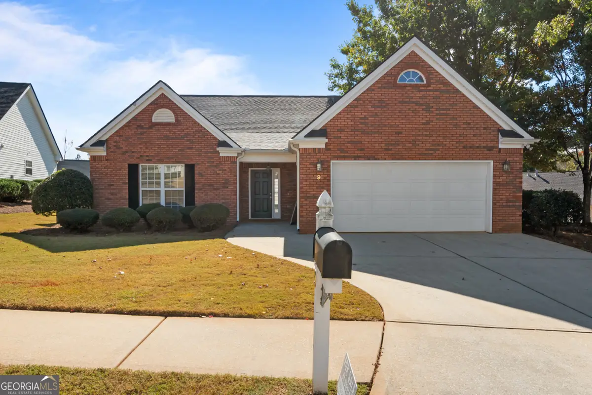 9 Bluegrass Pass, Newnan, GA 30263 - Image #1
