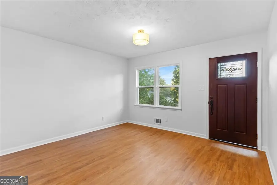 864 Oak Street Nw, Atlanta, GA 30318 - Image #3