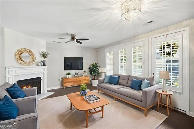 6088 Holly Park Lane Se, Mableton, GA 30126 - Image #3