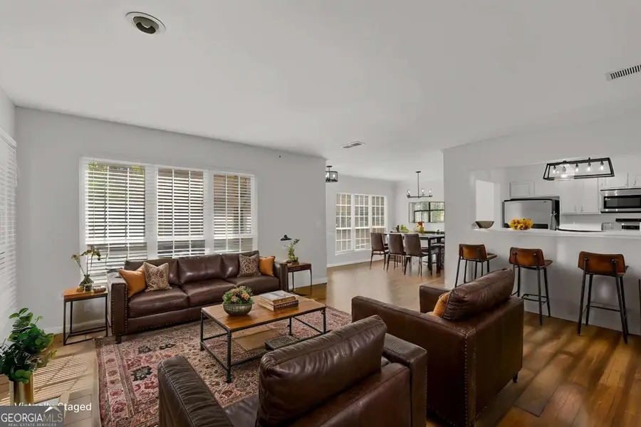 303 Mill Pond Court Se, Smyrna, GA 30082 - Image #3