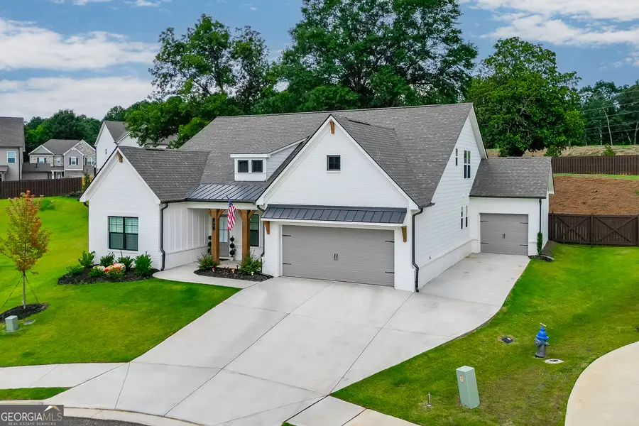 35 Rose Walk Court, Hoschton, GA 30548 - Image #2