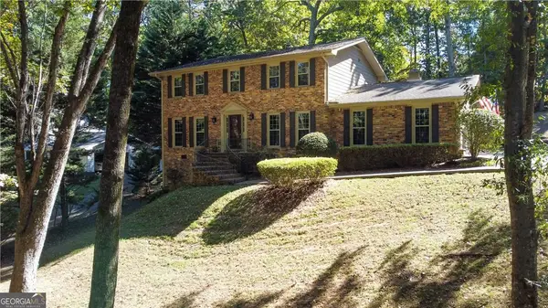 835 Lakeshore Drive Nw, Berkeley Lake, GA 30096