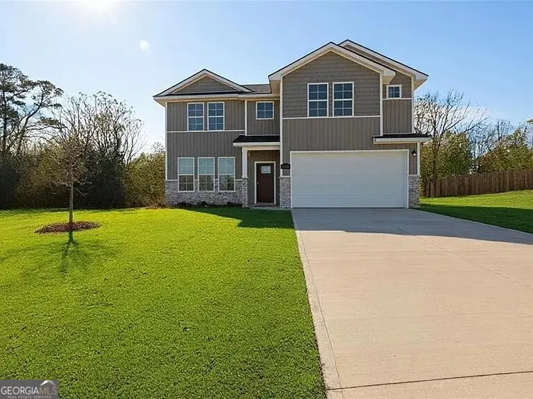 105 Ivy Glen Drive, Perry, GA 31069 - Image #1