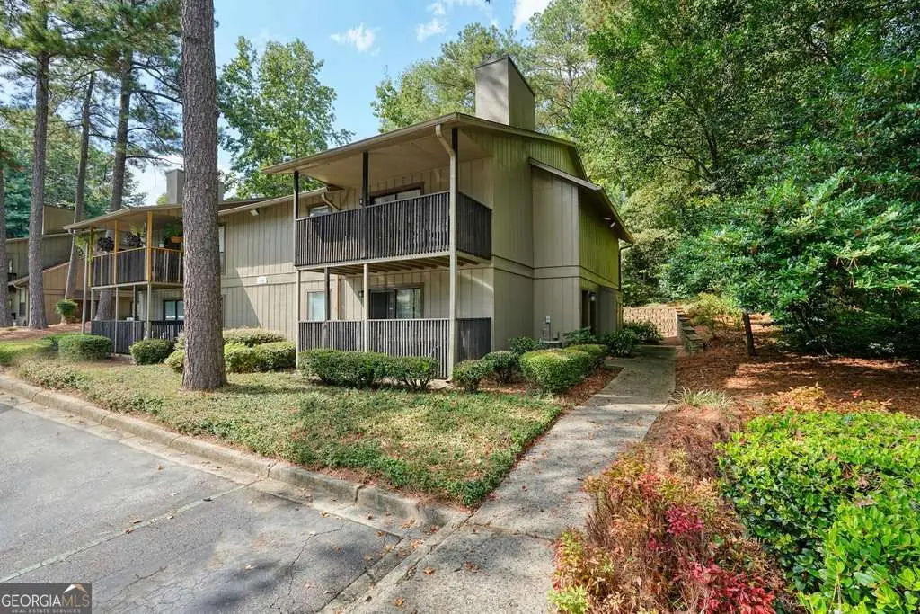 706 Cumberland Court Se, Smyrna, GA 30080 - Image #1