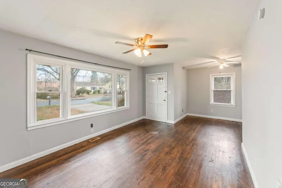 575 Georgia Avenue, Forest Park, GA 30297 - Image #2