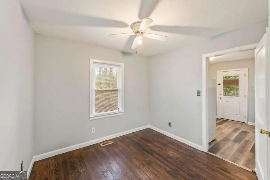 575 Georgia Avenue, Forest Park, GA 30297 - Image #3