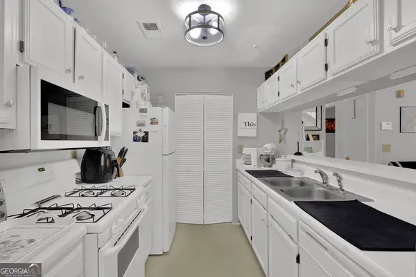 4358 Timberlake, Stone Mountain, GA 30083