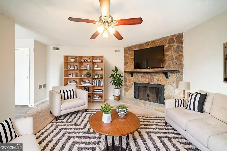 5175 Walker Road, Stone Mountain, GA 30088 - Image #2