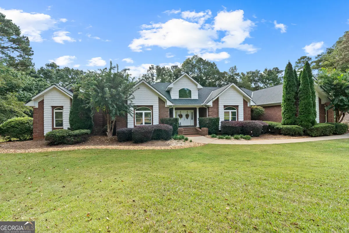 125 Bentley Drive Nw, Milledgeville, GA 31061 - Image #1