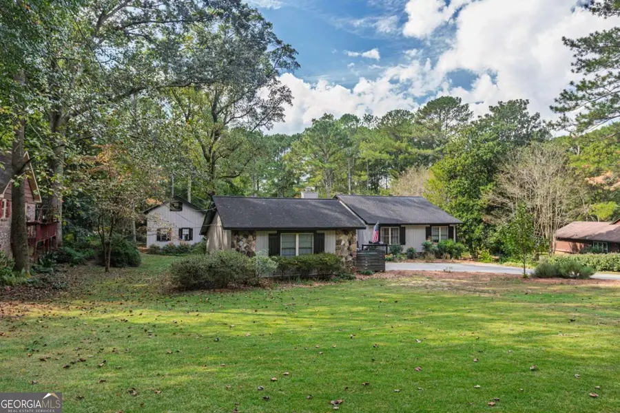 3725 Hunting Ridge Drive Sw, Lilburn, GA 30047 - Image #3