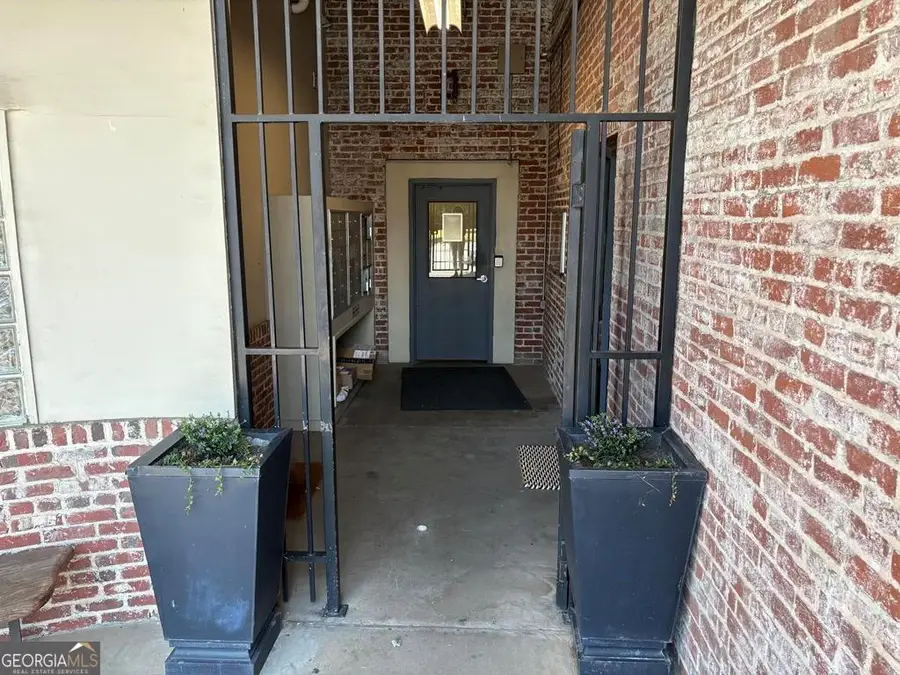 320 Martin Luther King Jr Drive Se #18A, Atlanta, GA 30312 - Image #2