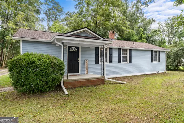 17 Russell Avenue, Garden City, GA 31408
