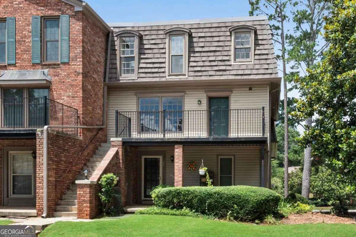 3091 Colonial Way #J3, Atlanta, GA 30341 - Image #1
