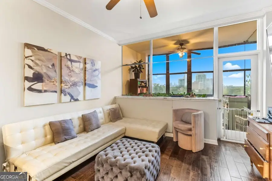 3060 Pharr Court North Nw #719, Atlanta, GA 30305 - Image #2