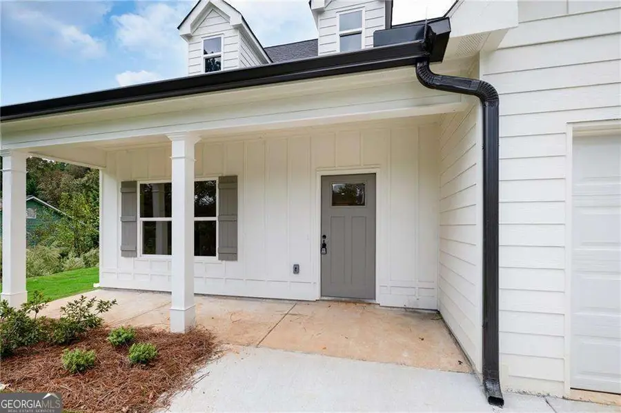 121 Harrison Lane Ne, Calhoun, GA 30701 - Image #2