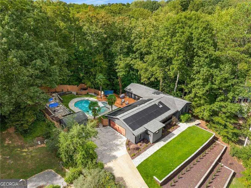 3025 Creek Court Ne, Roswell, GA 30075 - Image #2