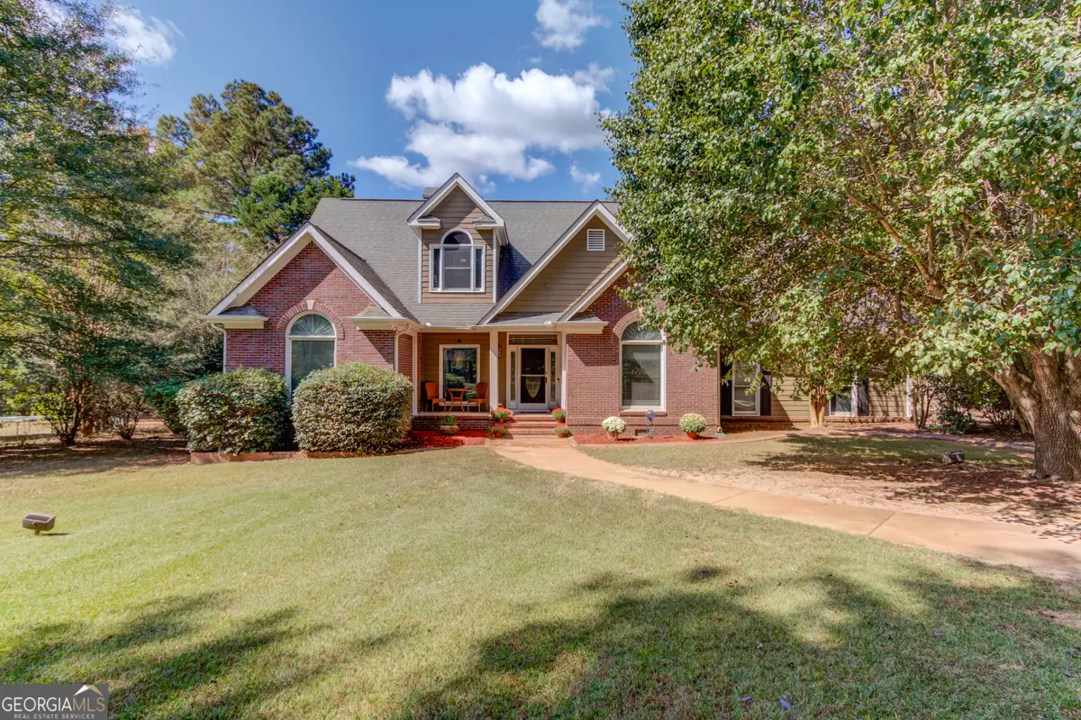 45 Carolyn Court, Social Circle, GA 30025 - Image #1