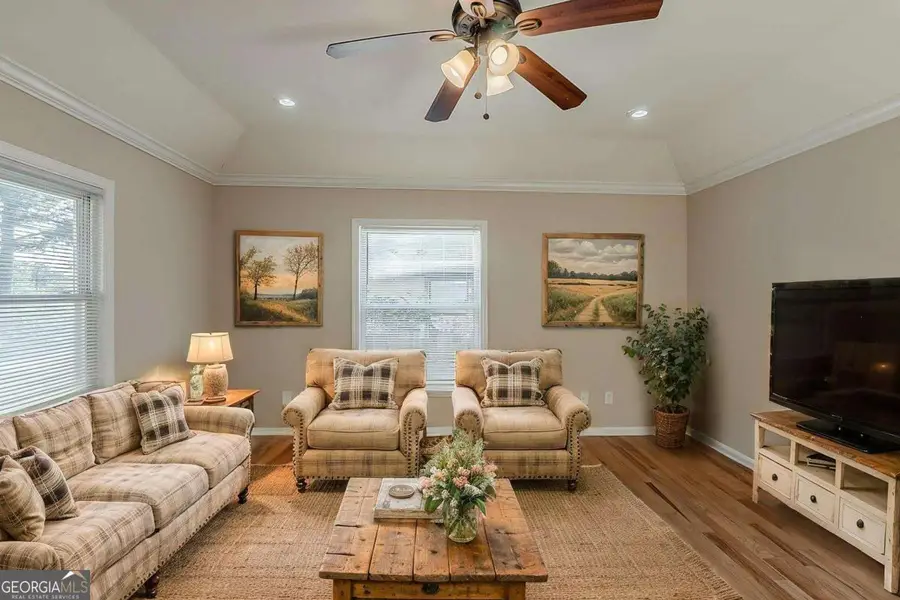 1566 Liberty Avenue Se, Atlanta, GA 30317 - Image #2