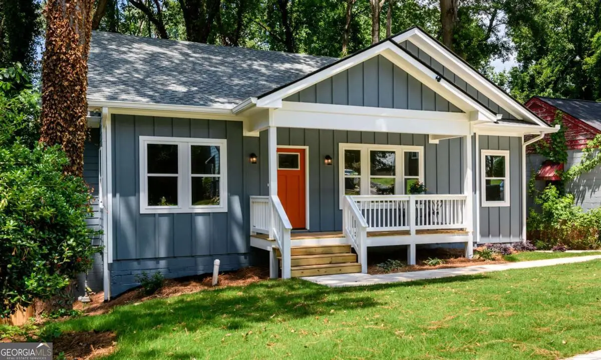 387 Hillside Drive Sw, Atlanta, GA 30310 - Image #1