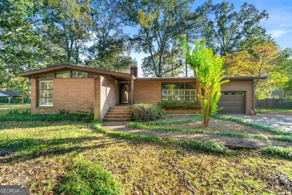 3013 Garden Lakes Boulevard Nw, Rome, GA 30165