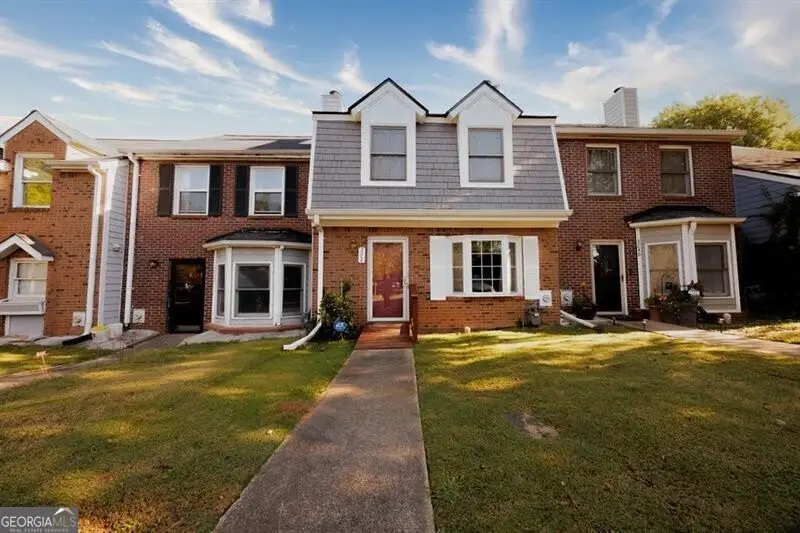 3244 Hampton Court Se, Smyrna, GA 30082 - Image #1