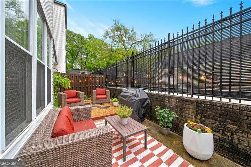 5105 Chemin De Vie, Atlanta, GA 30342 - Image #1