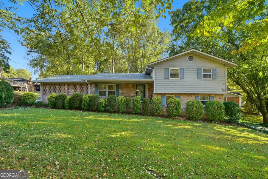 3241 Wildwood Drive Sw, Marietta, GA 30060 - Image #3
