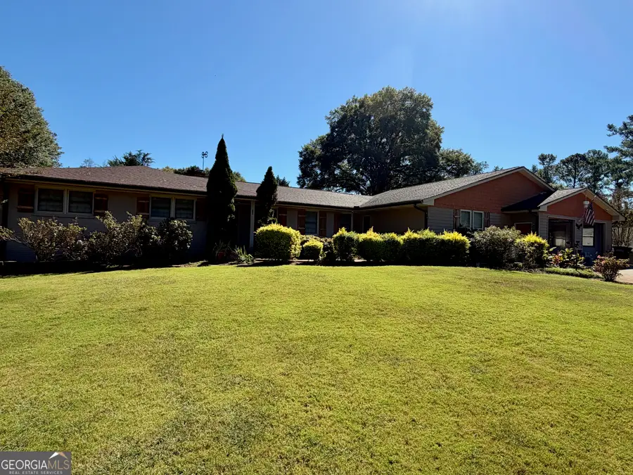 204 Arrowhead Drive, Cartersville, GA 30120 - Image #2