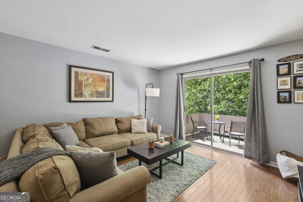 5400 Roswell Road #H5, Atlanta, GA 30342 - Image #1