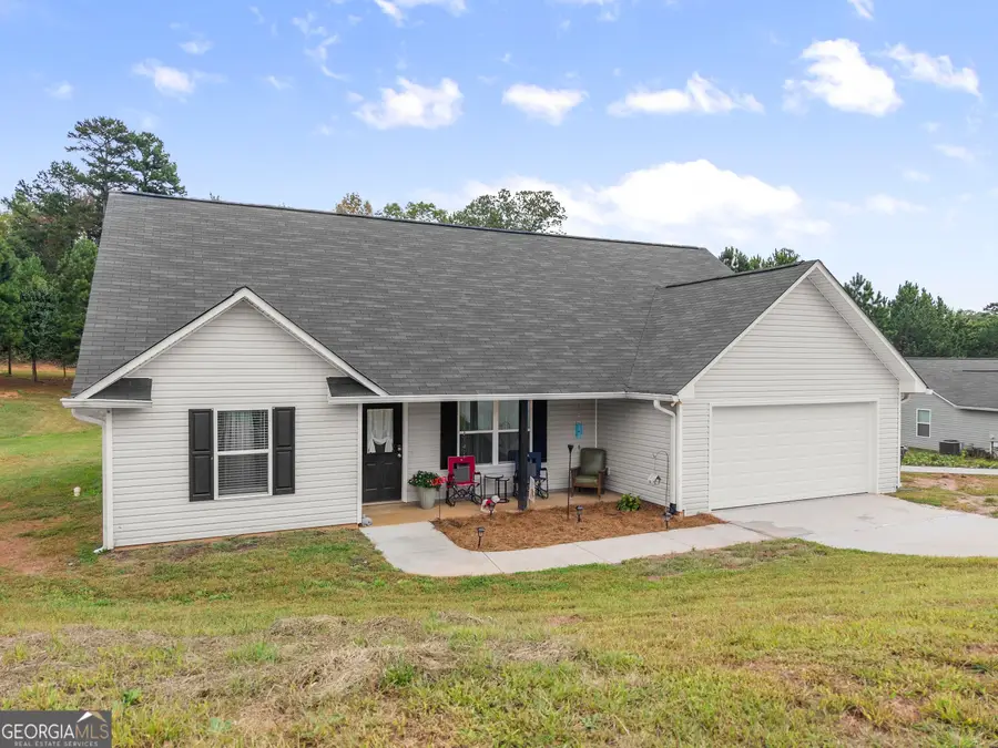 203 Russell Woods Drive, Mount Airy, GA 30563 - Image #2