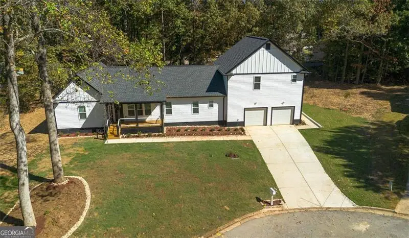 1063 Chapman Lane, Stone Mountain, GA 30088 - Image #3