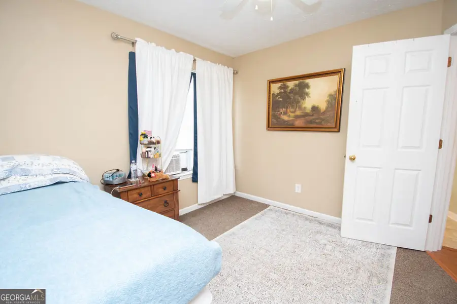 37 Canterbury Drive, Grantville, GA 30220 - Image #3