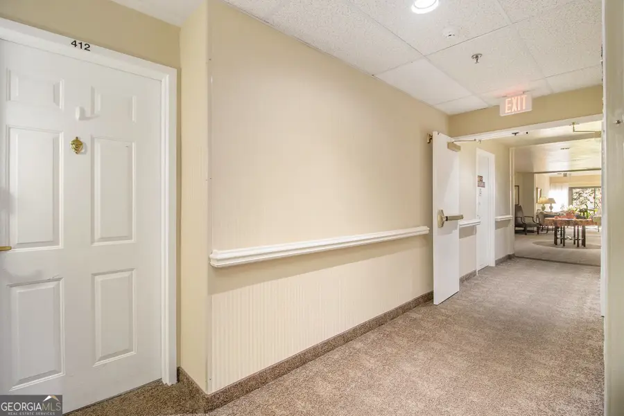 1800 Clairmont Lake #A412, Decatur, GA 30033 - Image #3