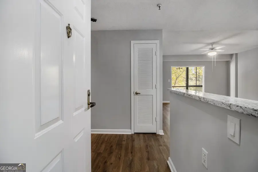 1800 Clairmont Lake #A414, Decatur, GA 30033 - Image #2